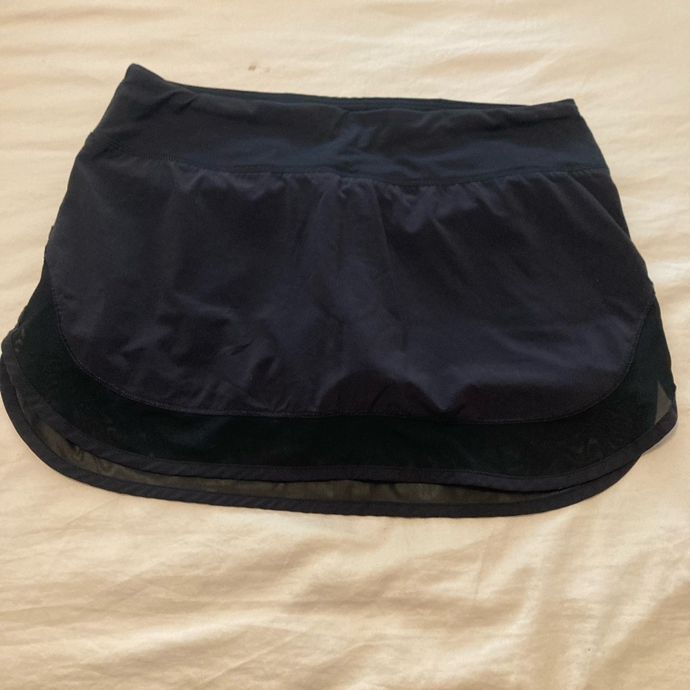 Lululemon Hotty Hot skort size 8